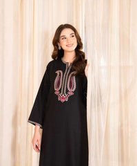 Black Rose Embroidery 2Pc